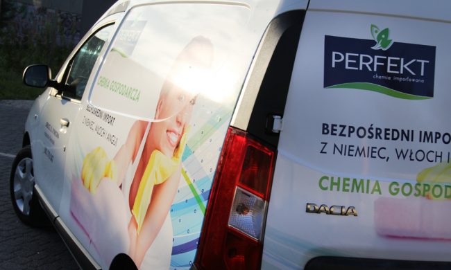 dacia dokker ASTRUM PERFEKTchemia gospodarcza folia wylewana laminat wycinanka projekt www3