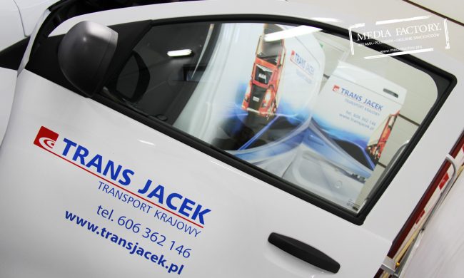 oklejenie samochodu foliowanie folia wylewana z laminatem projekt TRANS JACEK 8