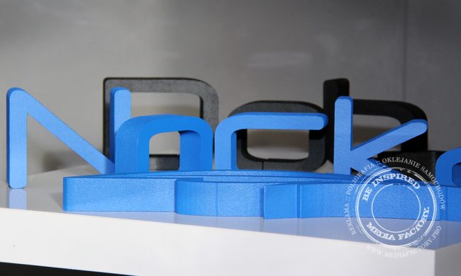 litery ze styroduru farba Fluger Dobra Nocka logotyp 9