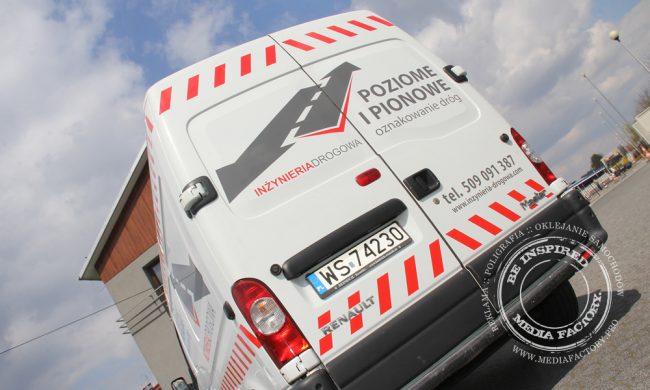 Renault Master Inzynieria Drogowa folia polimerowa ploterowa wycinaka projekt 12