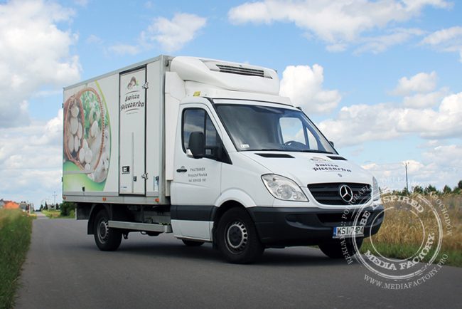 Mercedes-Sprinter-Swieza-Pieczarka-folia-polimerowa-laminat-projekt-ploter-5