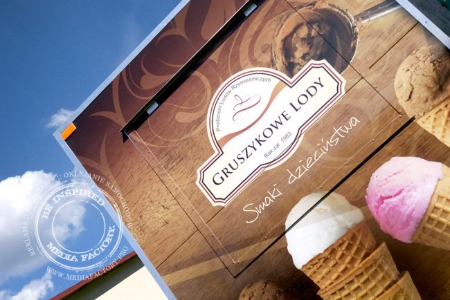 Gruszykowe Lody – Przyczepa gastronomiczna folia polimerowa laminowana projekt oklejanie aut