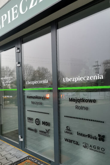 ubezpieczenia-witryna-folia-szroniona-folia-polimerowa-2